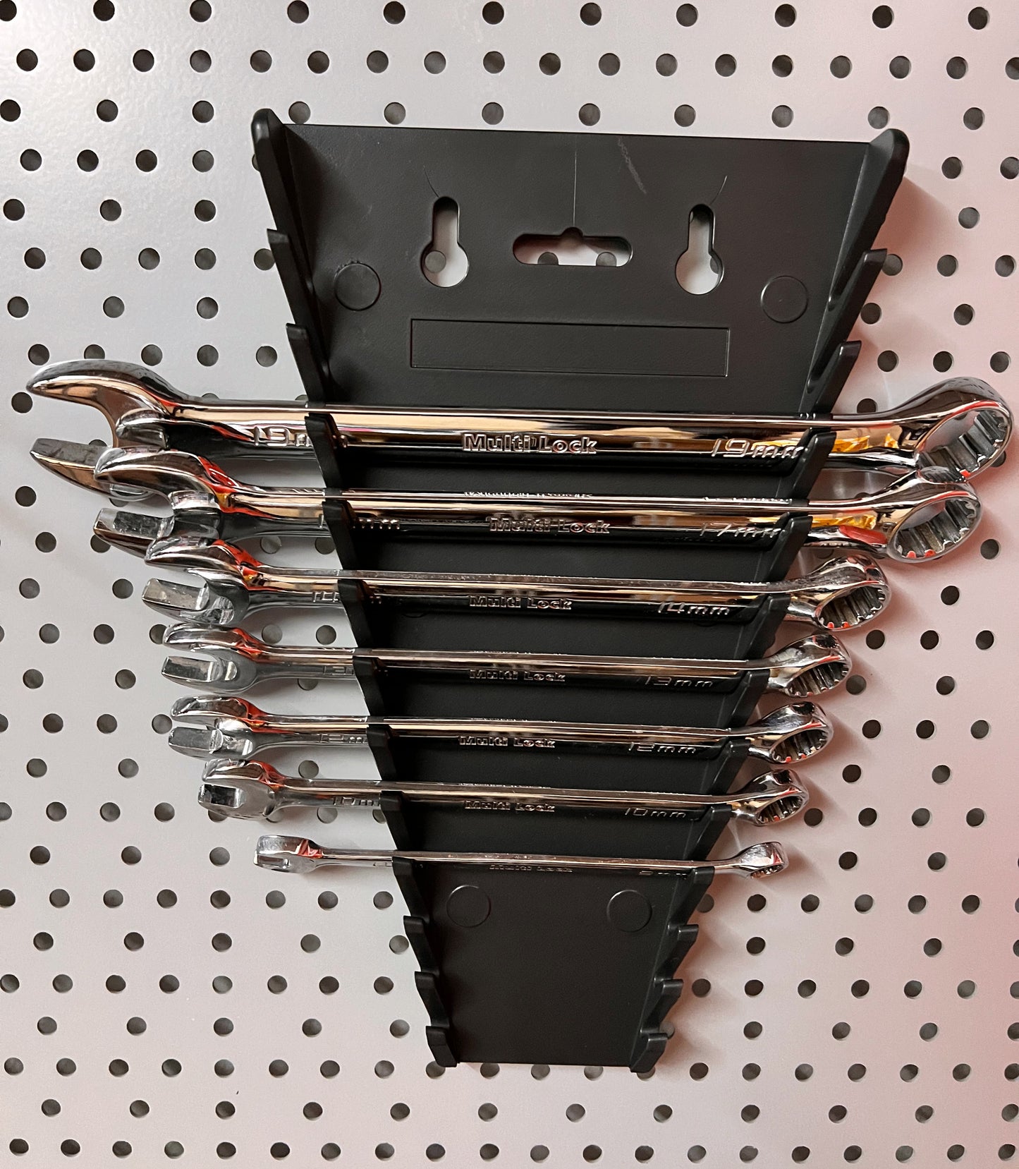 Magnetischer Ring-Maulschlüsselhalter für 12 Schlüssel (6 bis 24 mm) Organizer